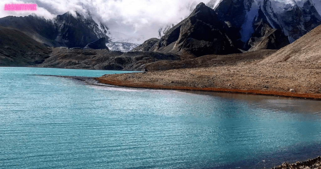 Gurudongmar Lake 